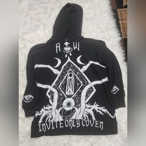 Rogue Wolf Invite Only Coven Unisex XL Black Hoodie